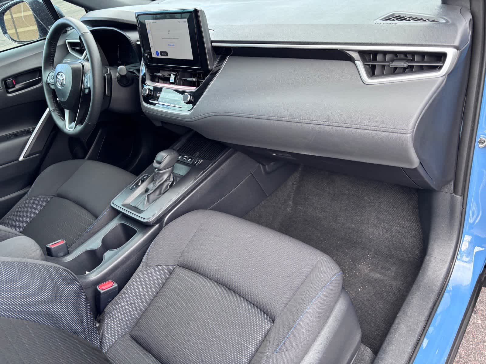 Toyota Corolla Cross Hybrid SE 2026