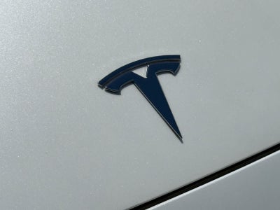 Tesla Model Y RWD de 2026