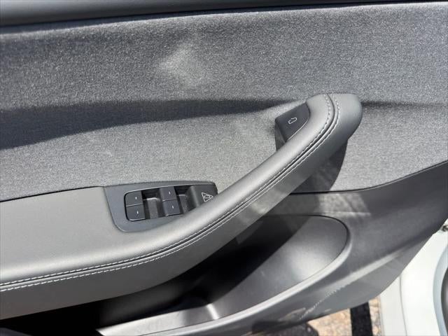 Tesla Model Y RWD de 2026
