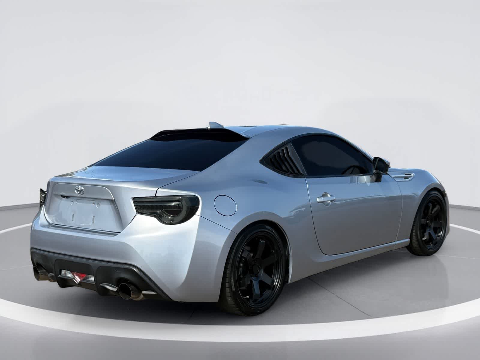 Toyota 86 de 2017 con cambio manual (Nacional)