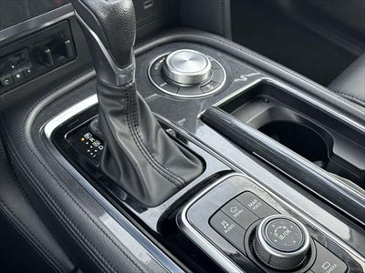 Nissan Armada SV 2024