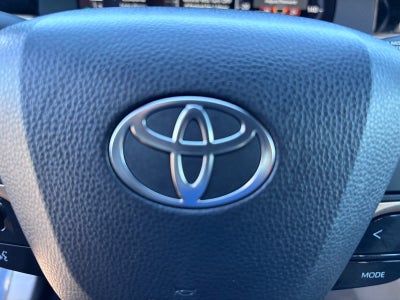 Toyota Crown XLE 2026