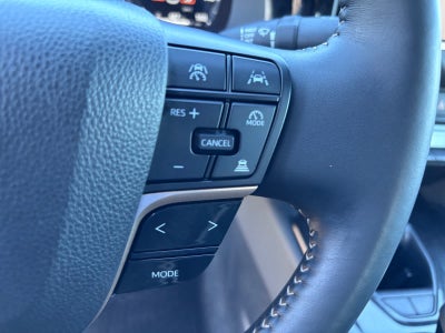 Toyota Crown XLE 2026