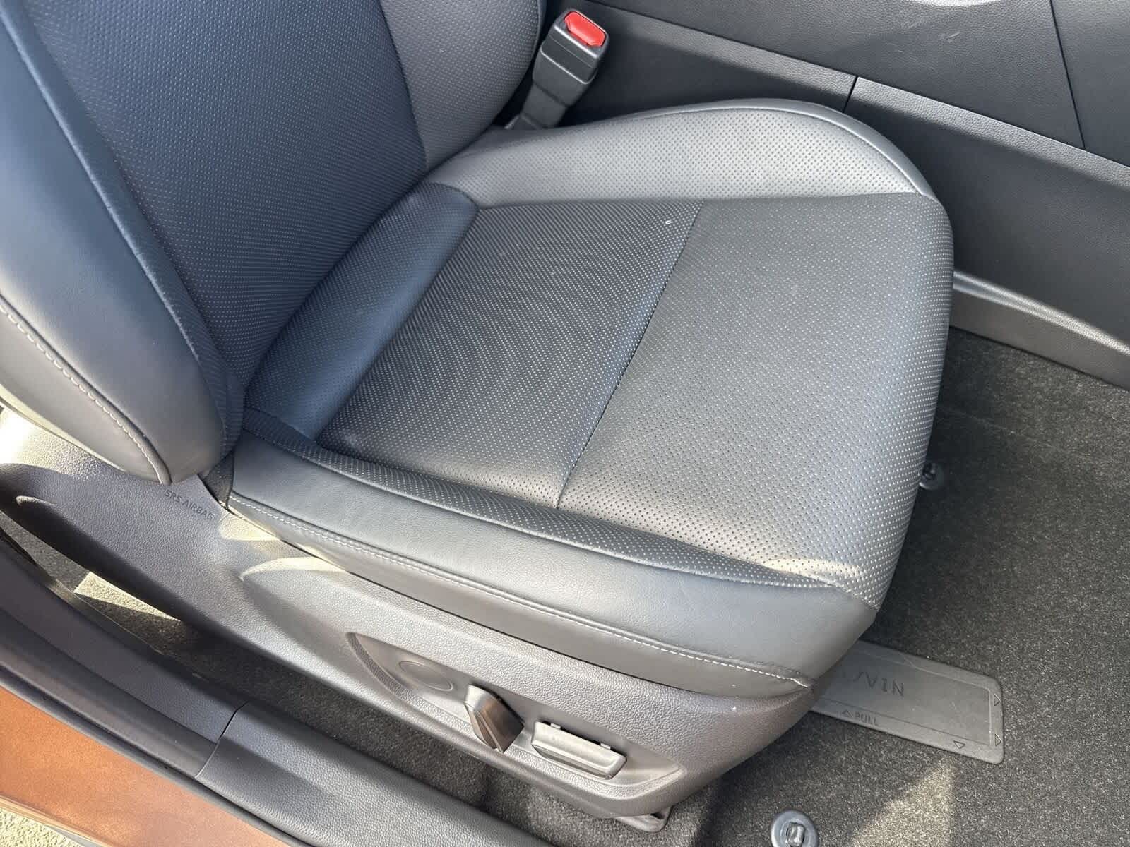 Toyota Crown Signia Limited 2025