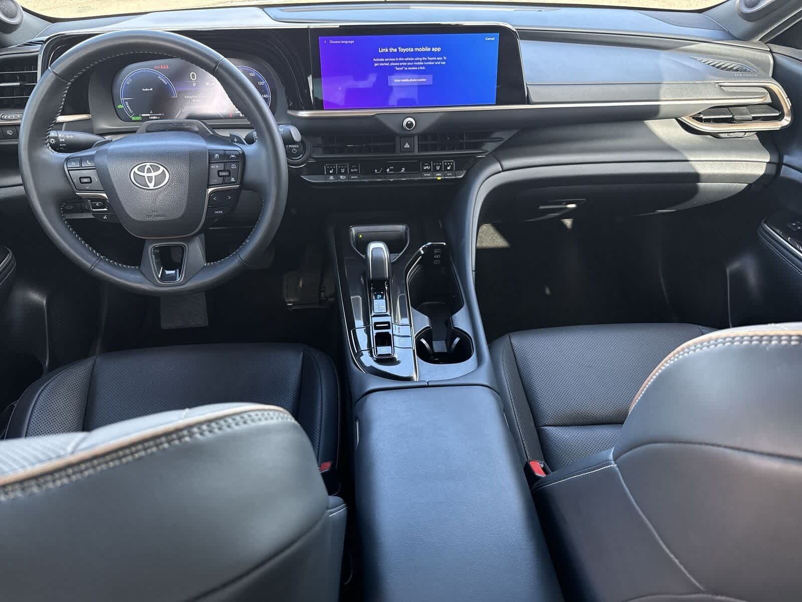 Toyota Crown Signia Limited 2025