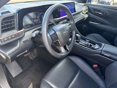 Toyota Crown Signia Limited 2025