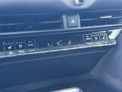 Toyota Crown Signia Limited 2025