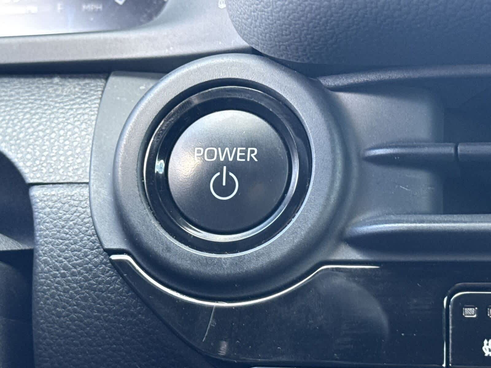 Toyota Crown Signia Limited 2025