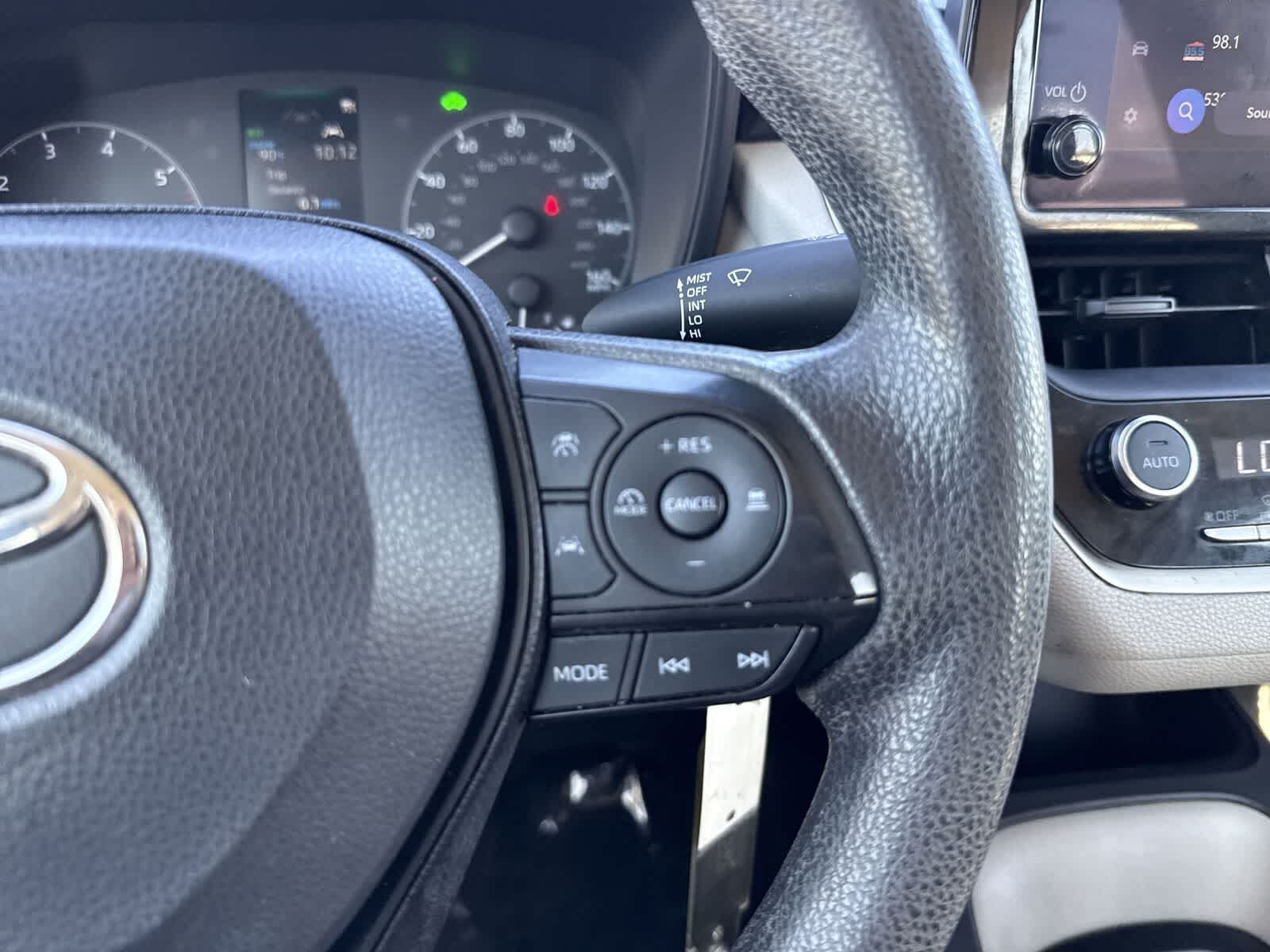 Toyota Corolla Hybrid LE 2024