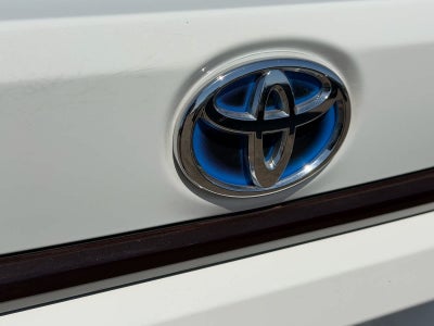 Toyota Corolla Hybrid LE 2024