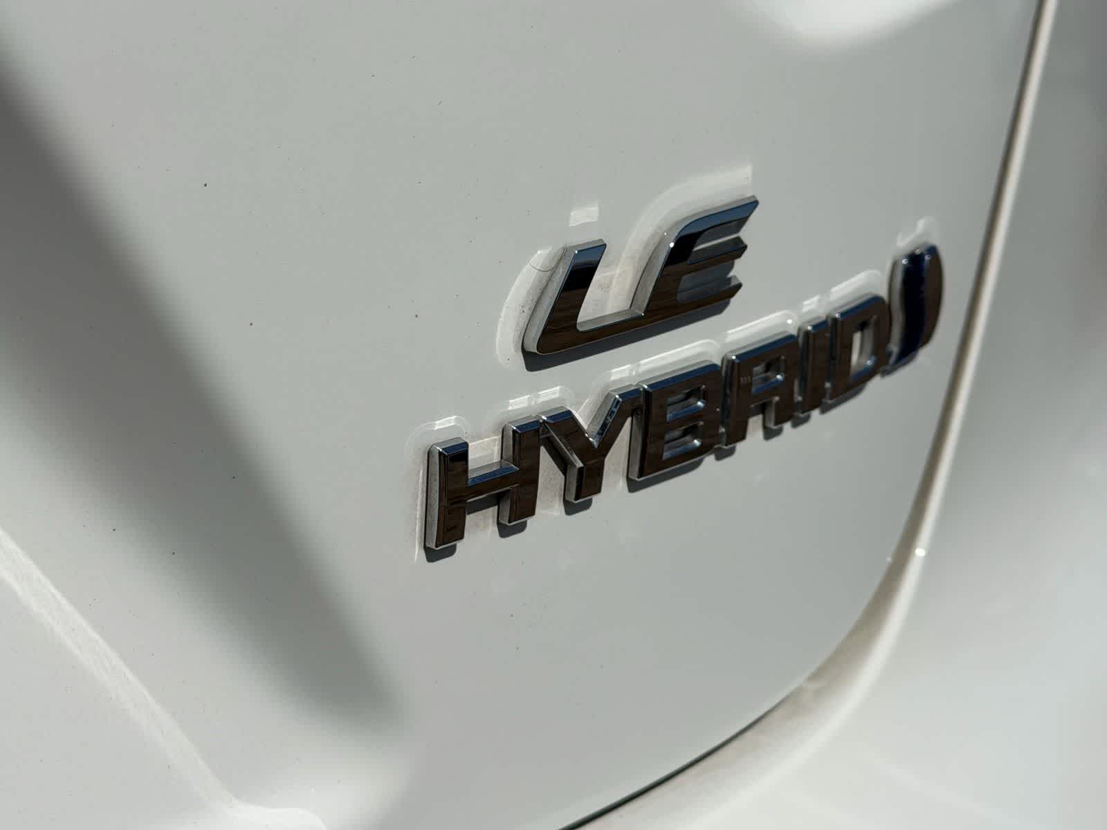 Toyota Corolla Hybrid LE 2024