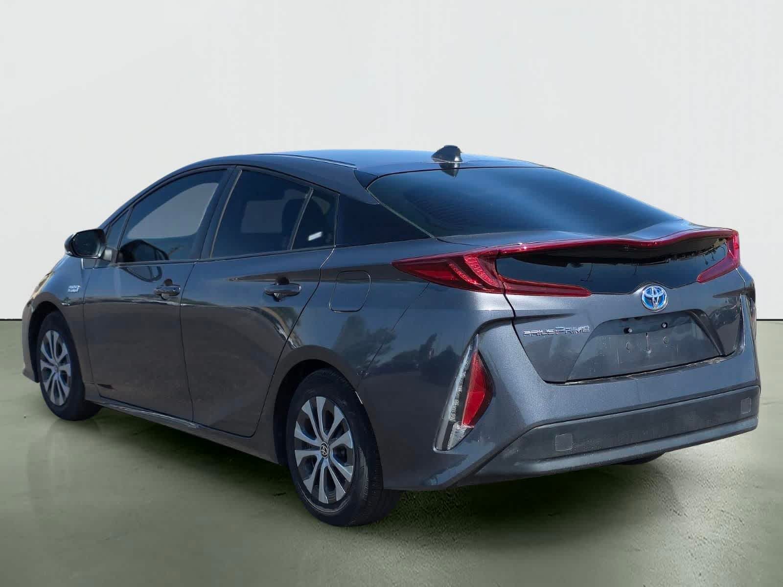 Toyota Prius Prime LE 2021