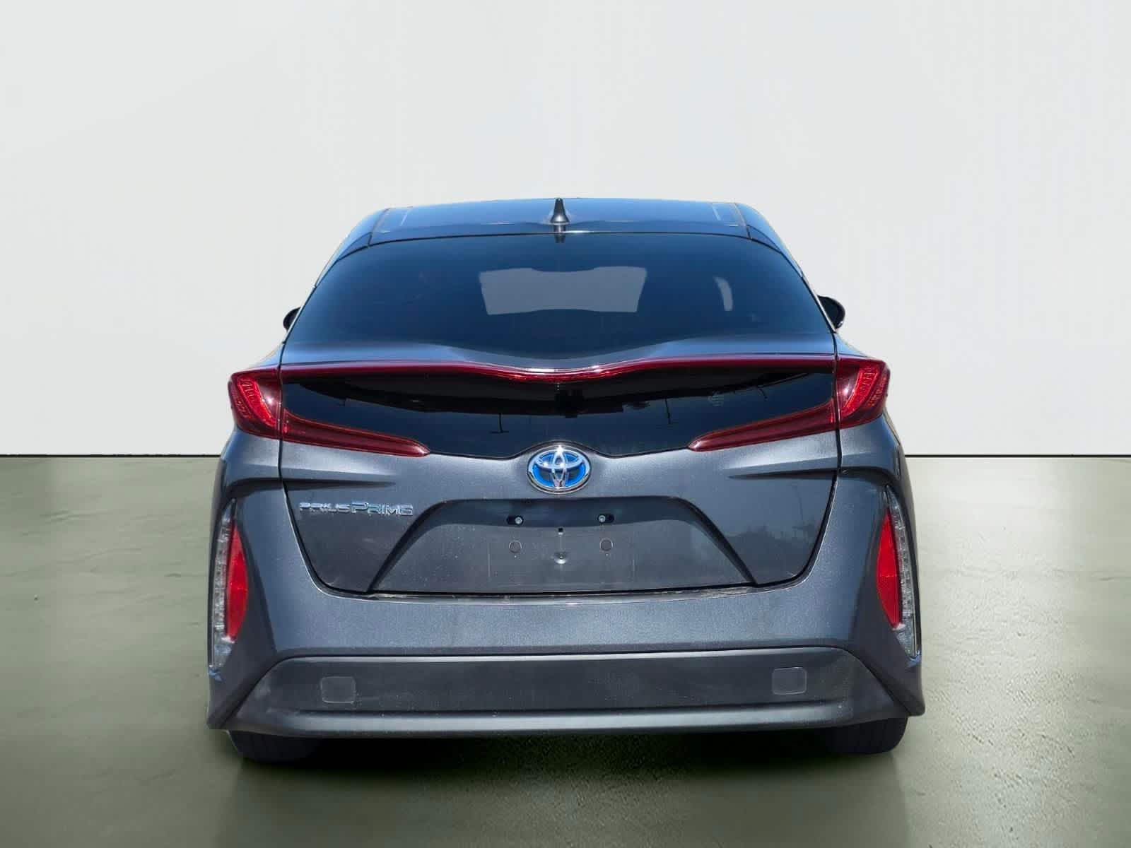 Toyota Prius Prime LE 2021