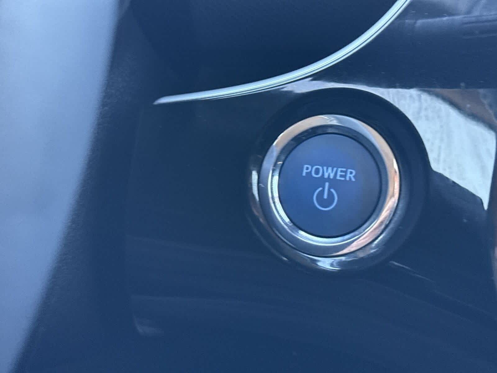 Toyota Prius Prime Plus 2017