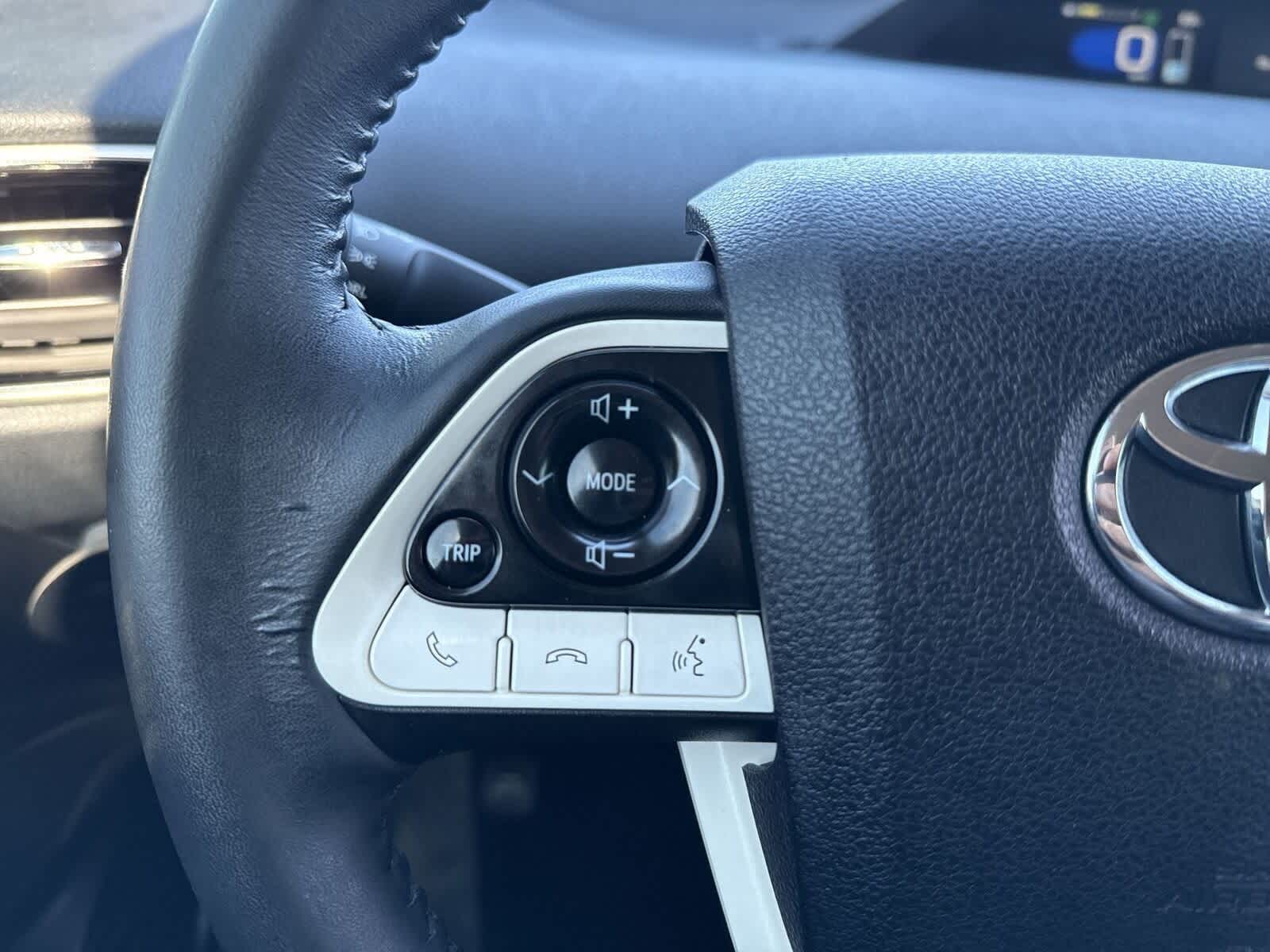 Toyota Prius Prime Plus 2017