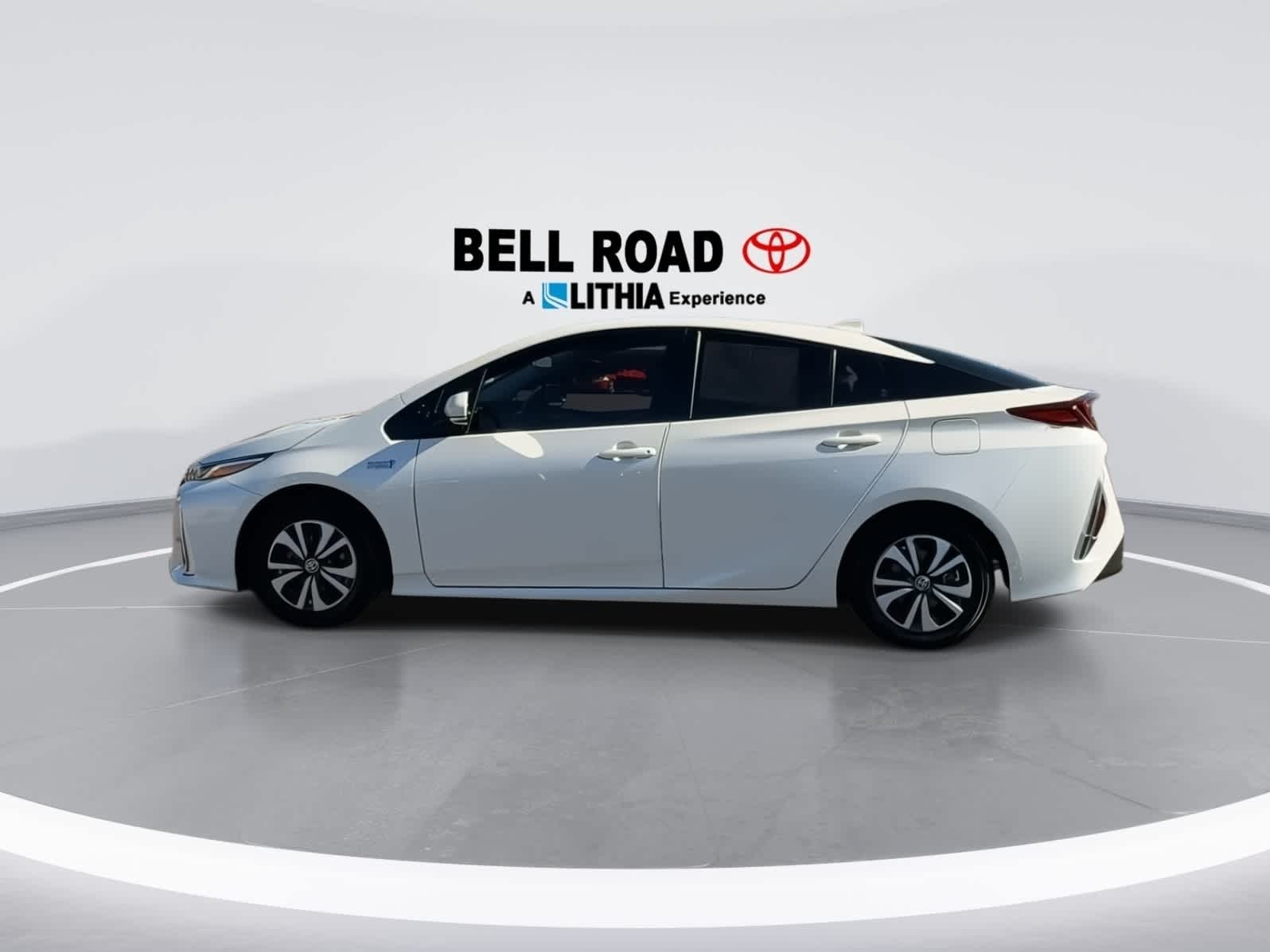 Toyota Prius Prime Plus 2017