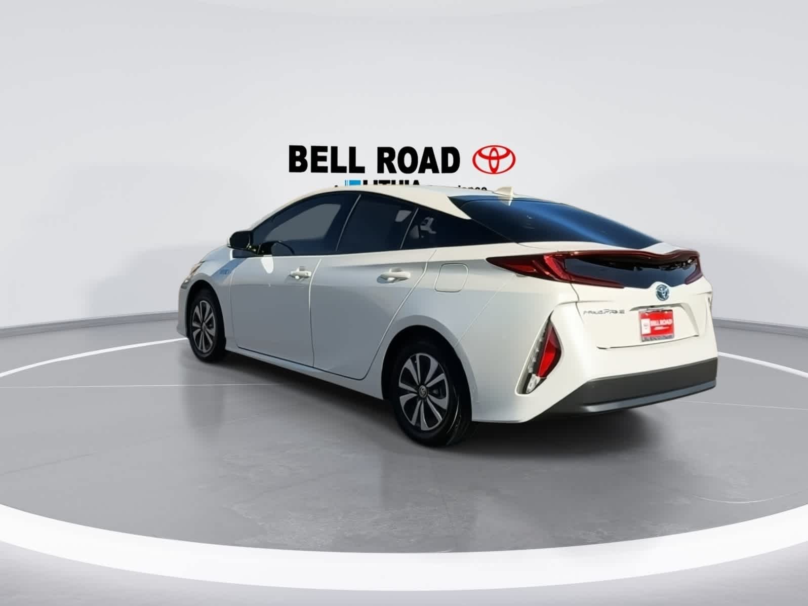 Toyota Prius Prime Plus 2017