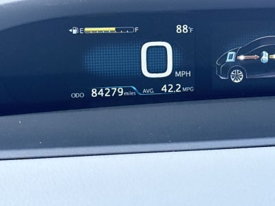 Toyota Prius Two 2016