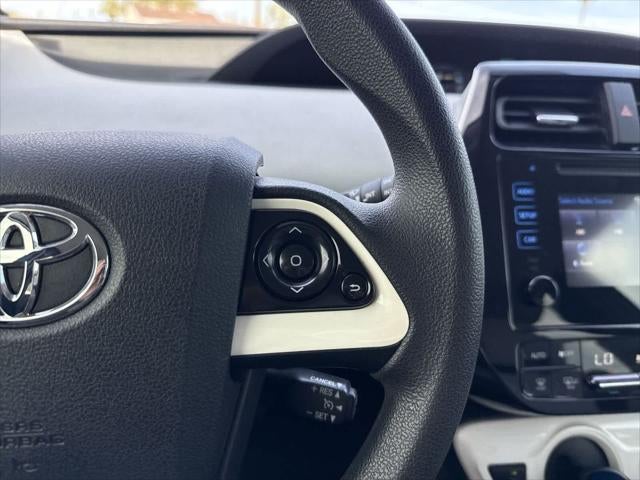 Toyota Prius Two 2016