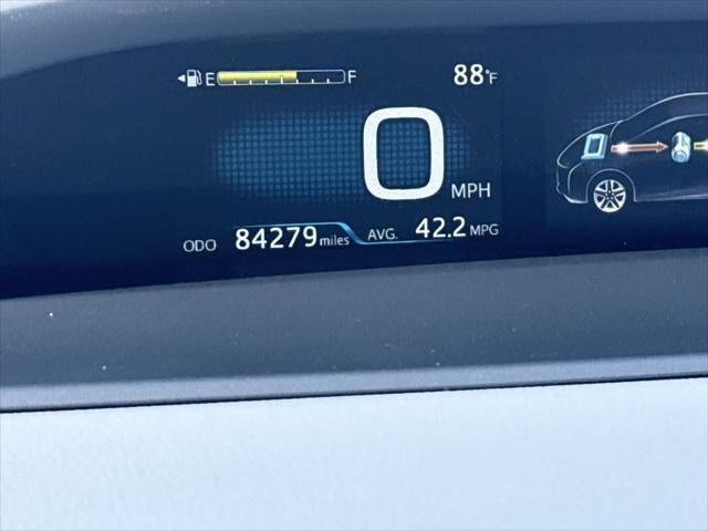 Toyota Prius Two 2016