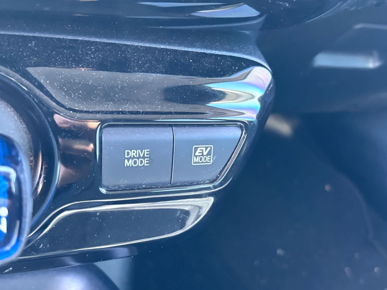 Toyota Prius Four 2017