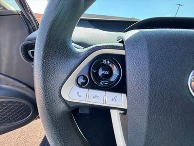Toyota Prius Four 2017