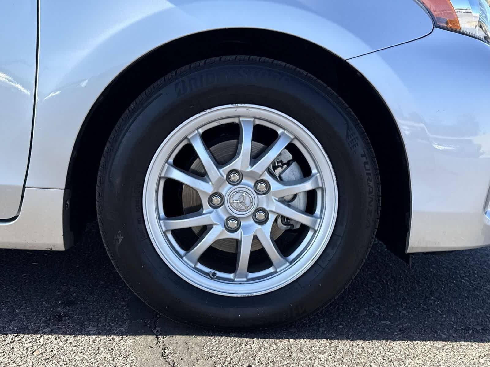 Toyota Prius V Three 2017