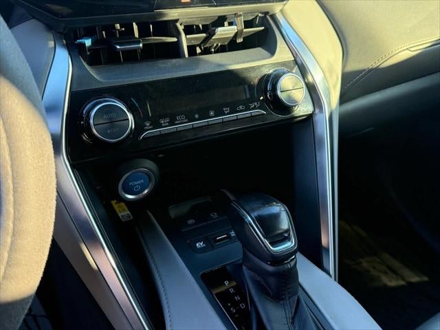 Toyota Venza LE 2021