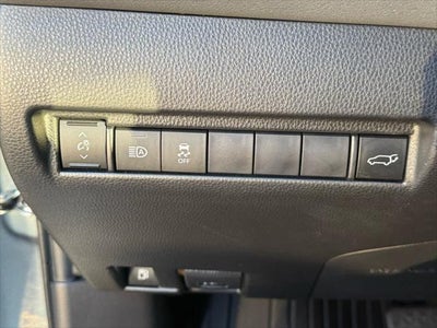 Toyota Venza LE 2021