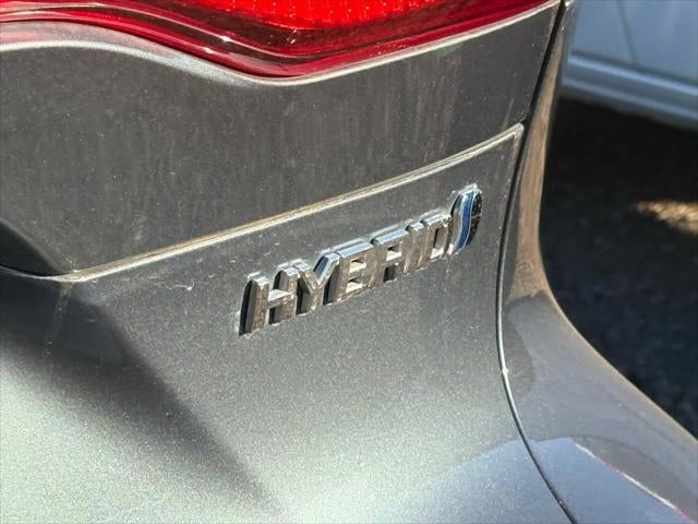 Toyota Venza LE 2021