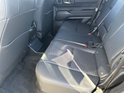 2025 Toyota Land Cruiser 4WD (Natl)