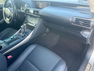 2019 Lexus IS IS 300