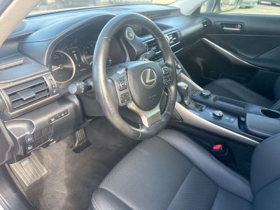 2019 Lexus IS IS 300