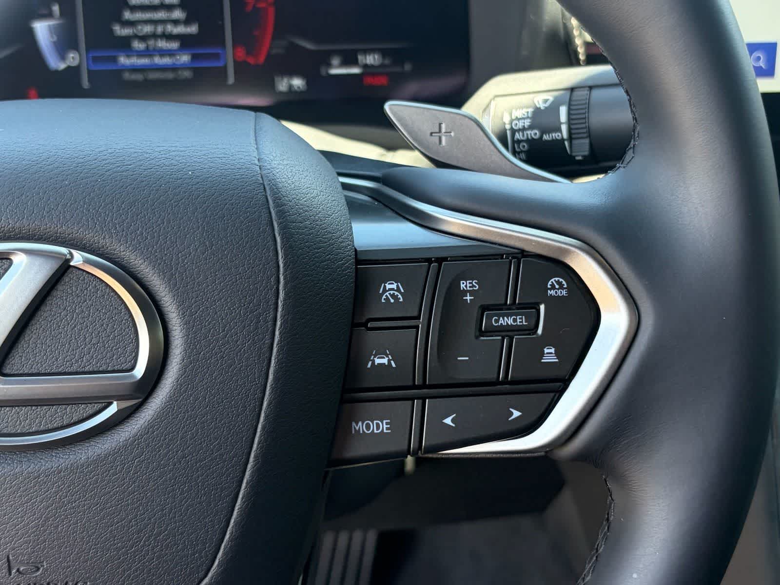 Lexus IS 350 F SPORT Design 2026