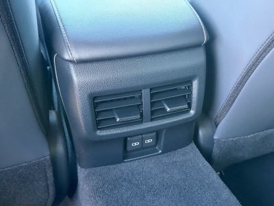 Lexus IS 350 F SPORT Design 2026