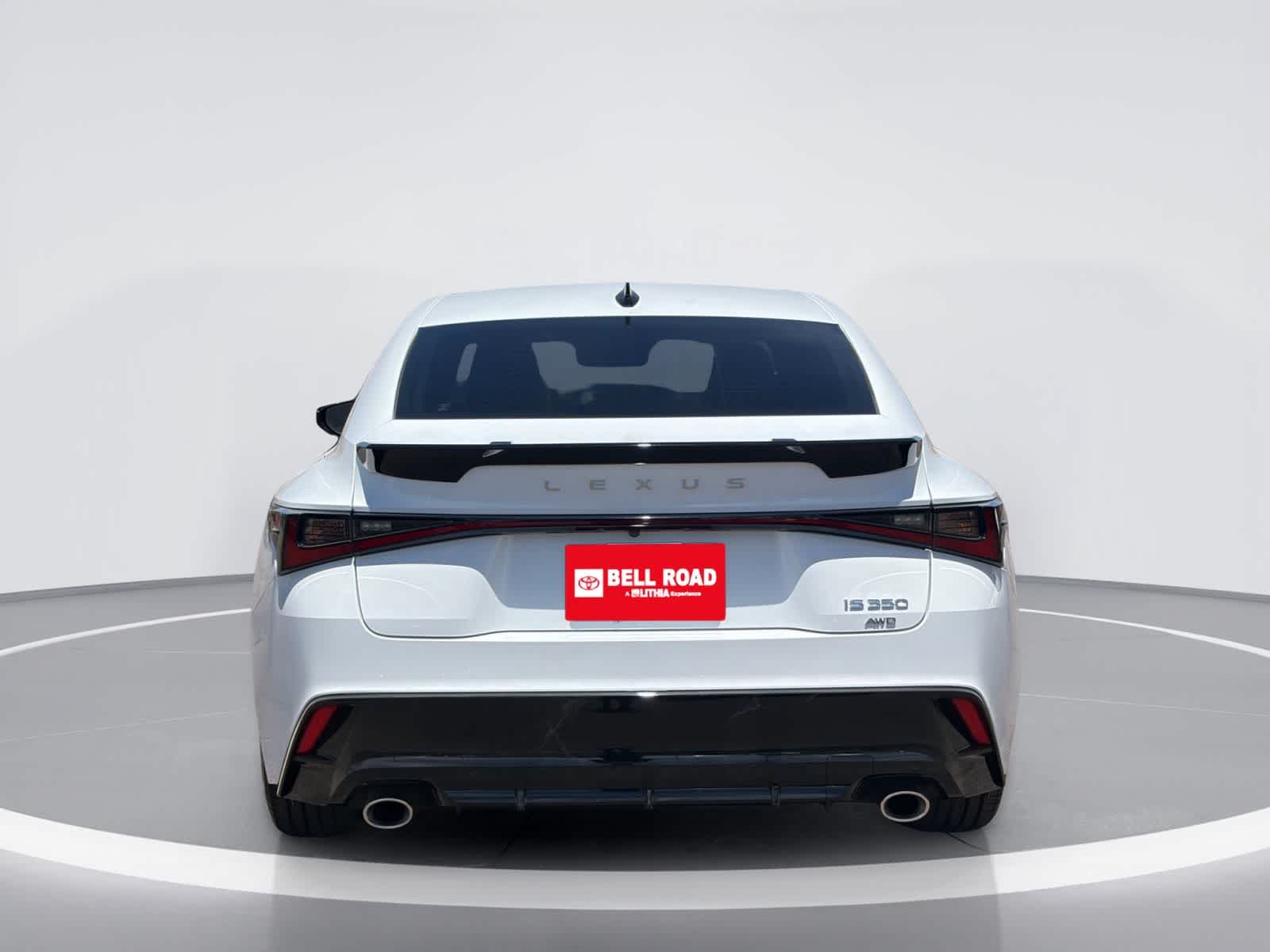 Lexus IS 350 F SPORT Design 2026