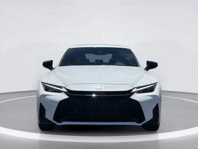 Lexus IS 350 F SPORT Design 2026