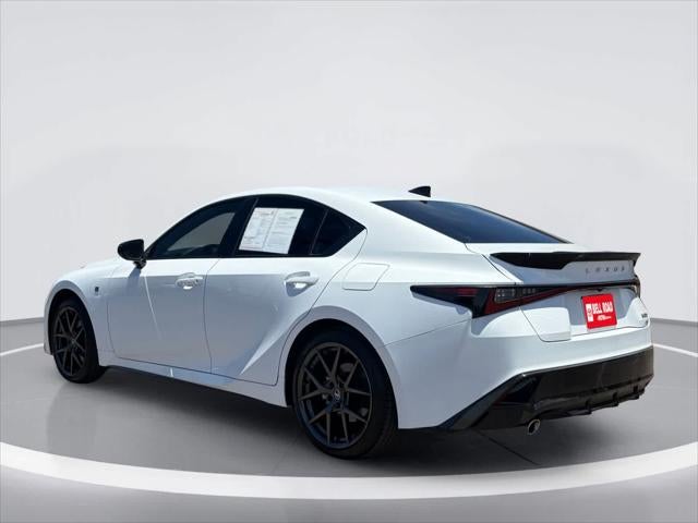 Lexus IS 350 F SPORT Design 2026