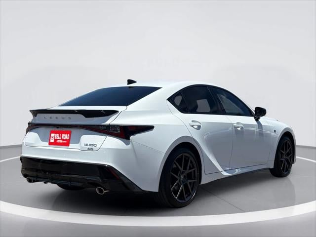 Lexus IS 350 F SPORT Design 2026