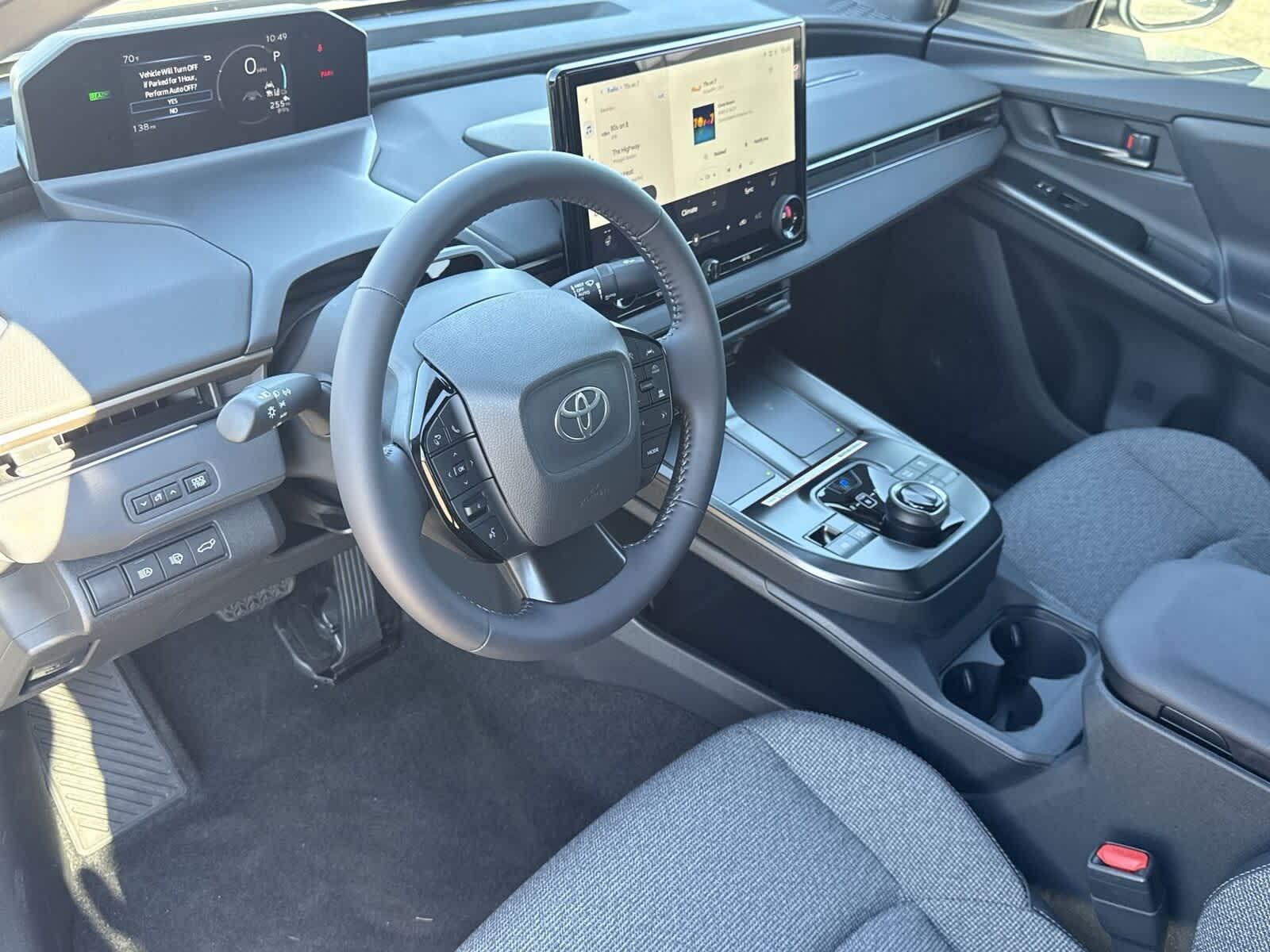 Toyota bZ XLE Plus 2026