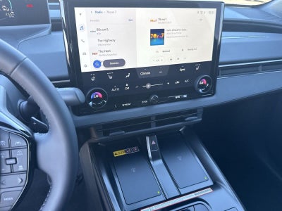 Toyota bZ XLE Plus 2026