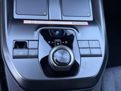 Toyota bZ XLE Plus 2026