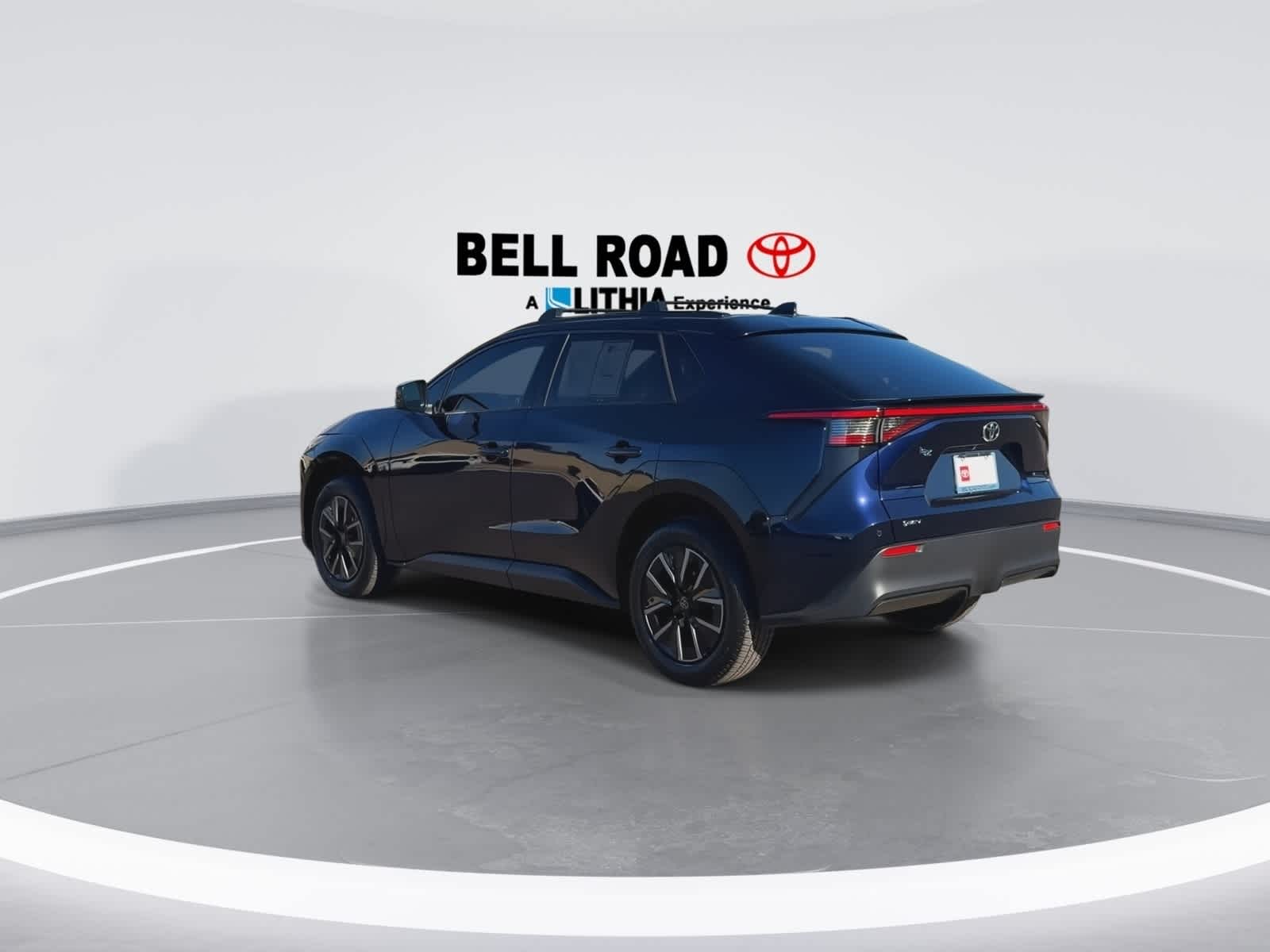 Toyota bZ XLE Plus 2026