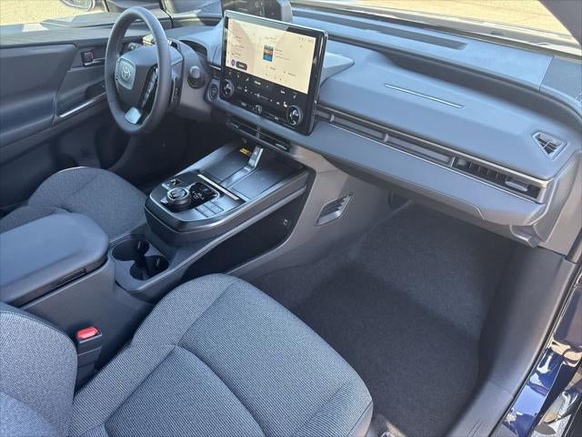 Toyota bZ XLE Plus 2026