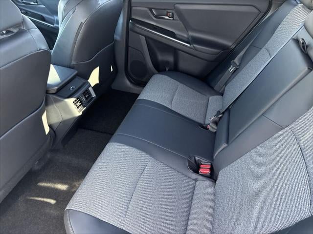 Toyota bZ XLE Plus 2026