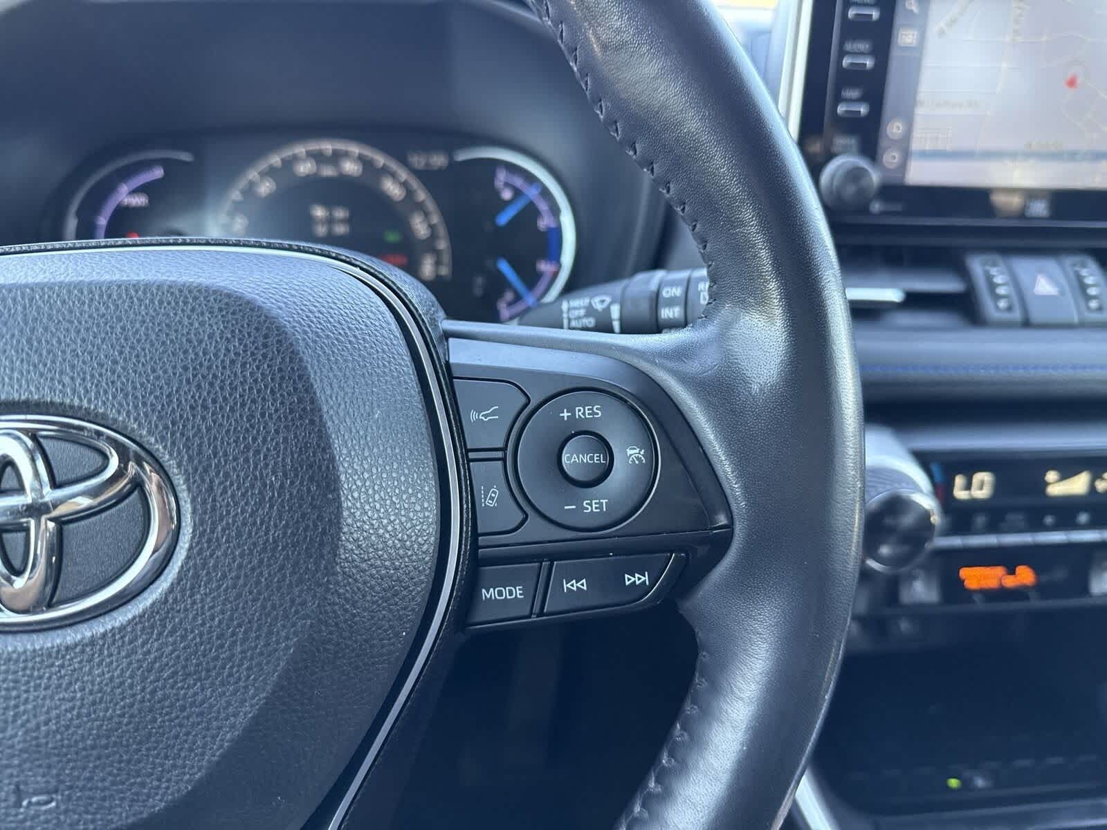 Toyota RAV4 Hybrid XSE 2020