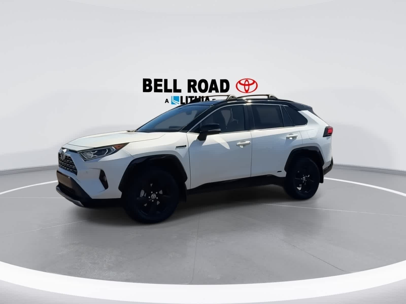 Toyota RAV4 Hybrid XSE 2020