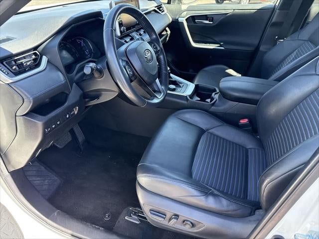 Toyota RAV4 Hybrid XSE 2020