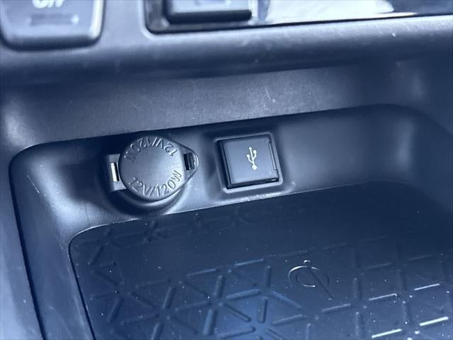 Toyota RAV4 Hybrid XSE 2020