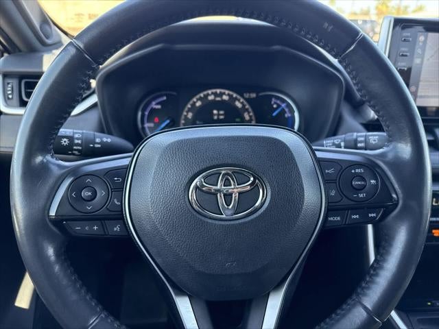 Toyota RAV4 Hybrid XSE 2020